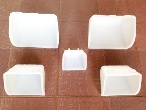 Gáo múc bằng nhựa